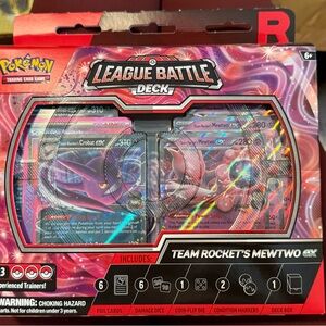 Pokemon League Battle Deck - Team Rocket's Mewtwo EX Red and Black